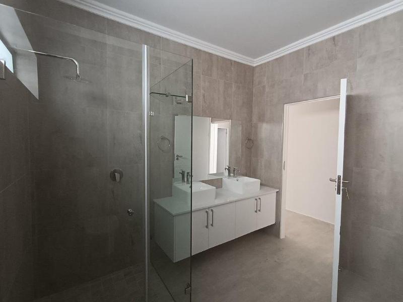 To Let 3 Bedroom Property for Rent in Kraaibosch Park Western Cape